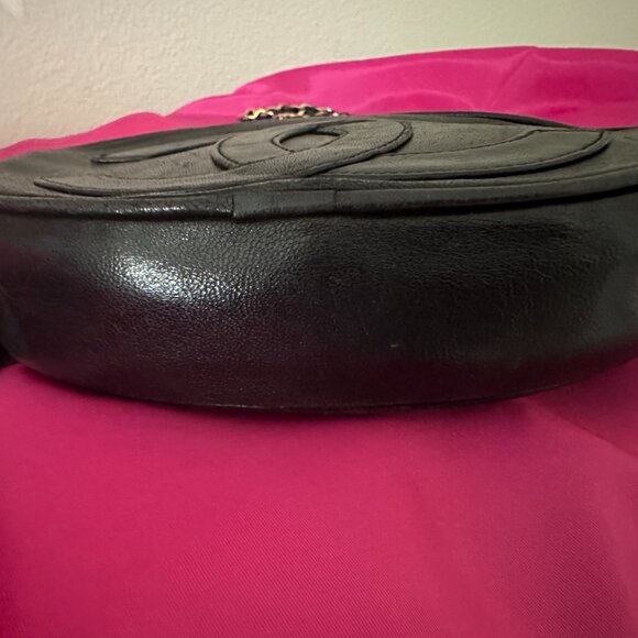 CHANEL Vintage Crossbody Lamb Leather, Tassel, Oval, Corpcore 80’s Y2K - Picture 4 of 14